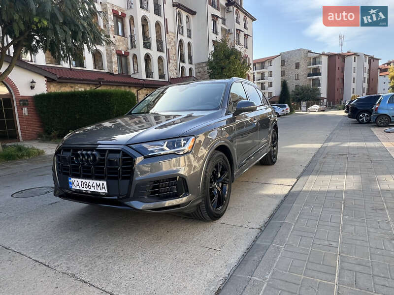 Audi Q7 (2022)