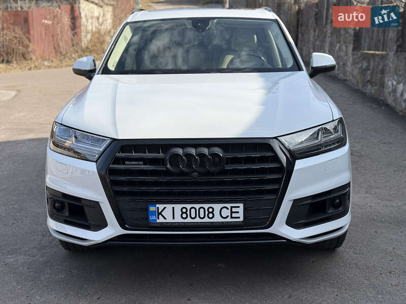 Audi Q7 (2017)