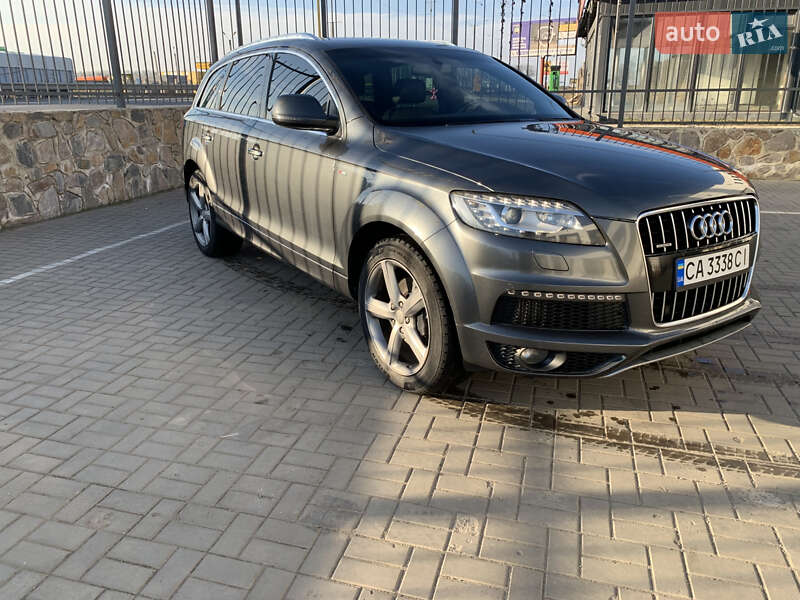 Audi Q7 (2012)