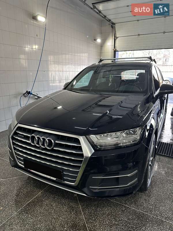 Audi Q7 (2015)