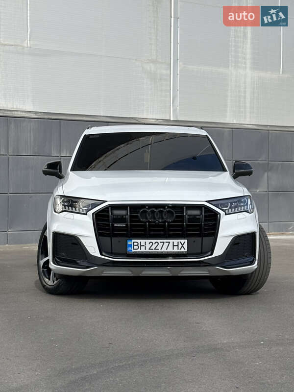 Audi Q7 (2021)
