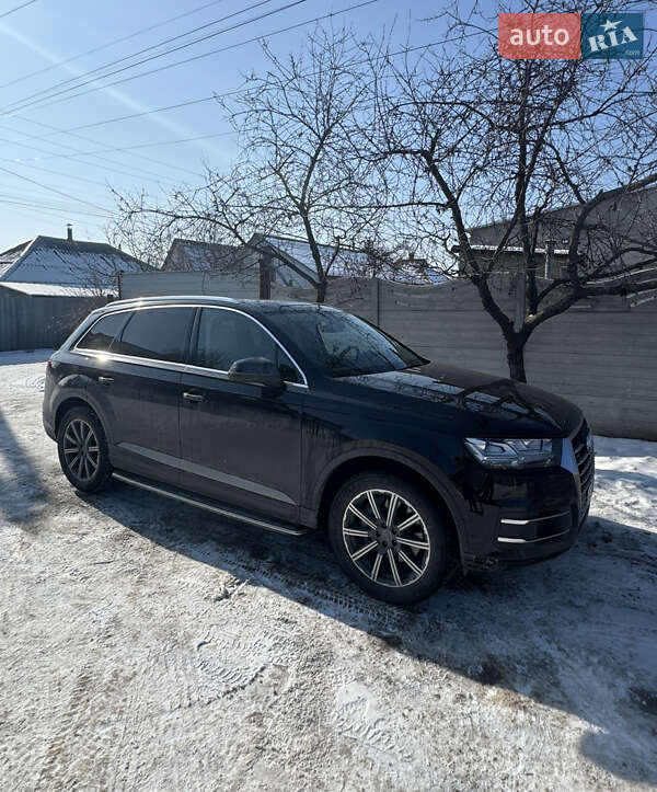 Audi Q7 (2016)