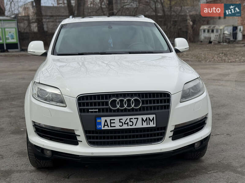 Audi Q7 (2008)
