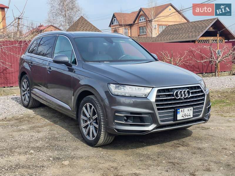 Audi Q7 (2018)