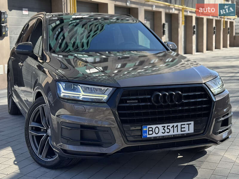 Audi Q7 (2015)