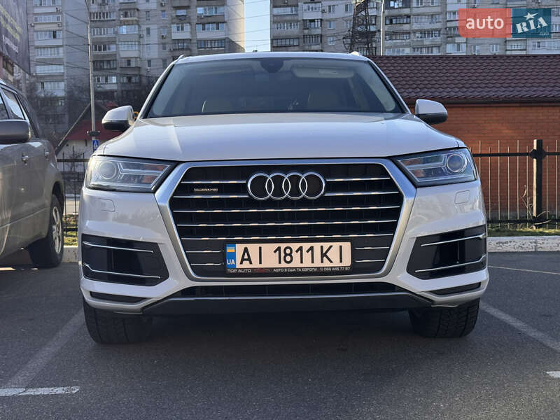 Audi Q7 (2016)