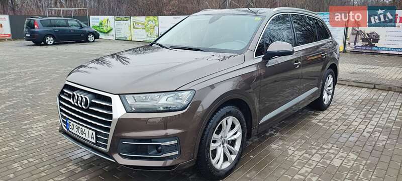 Audi Q7 (2017)