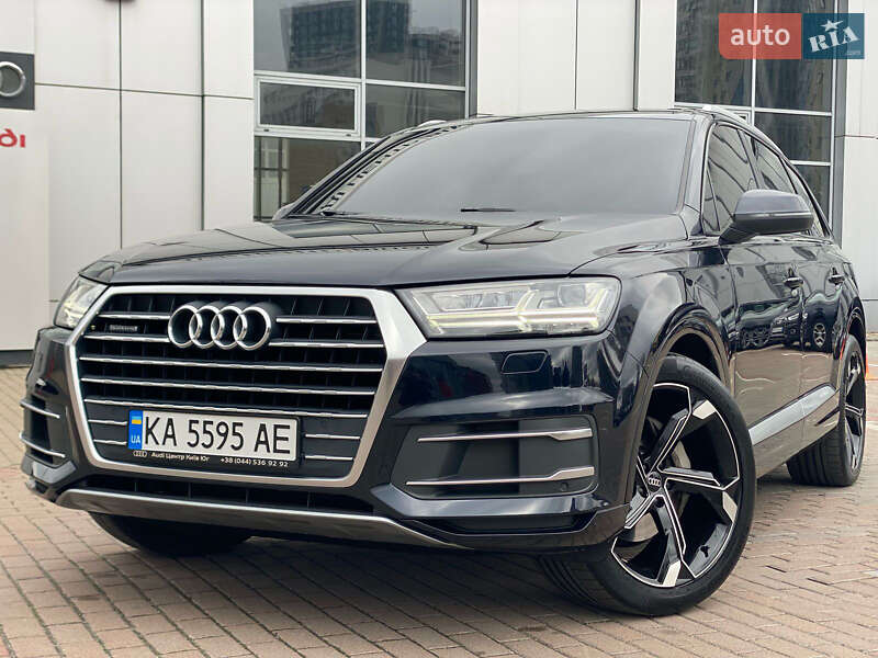 Audi Q7 (2017)