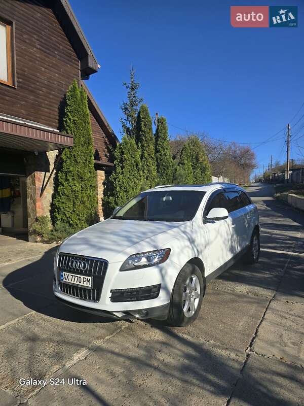 Audi Q7 (2012)