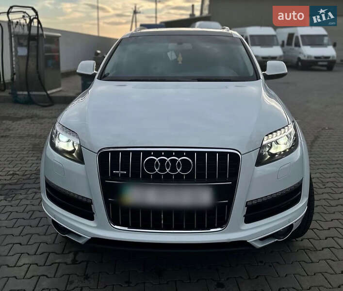 Audi Q7 (2012)