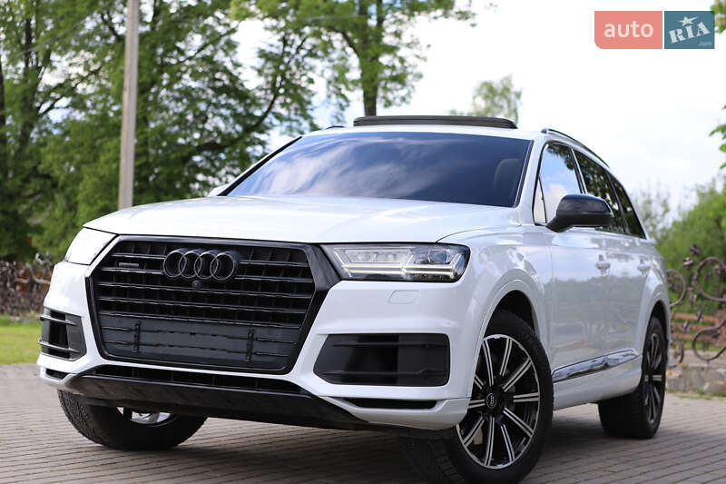 Audi Q7 (2016)
