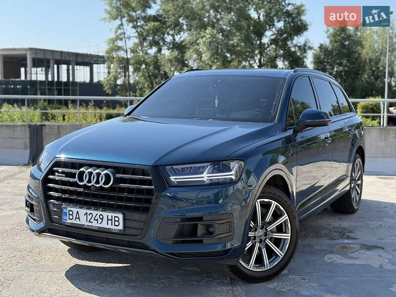 Audi Q7 (2017)