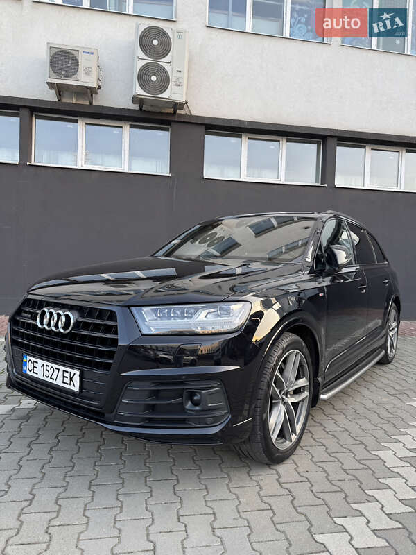 Audi Q7 (2017)