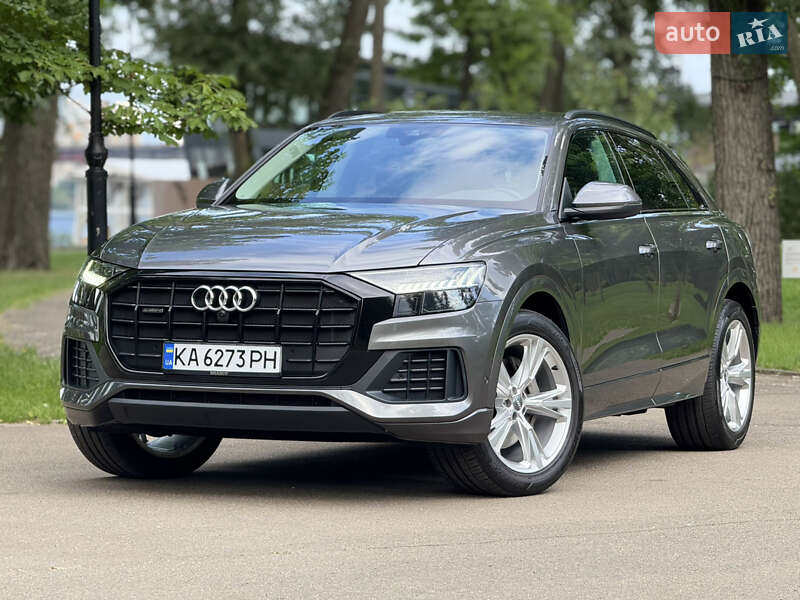 Audi Q8 (2019)
