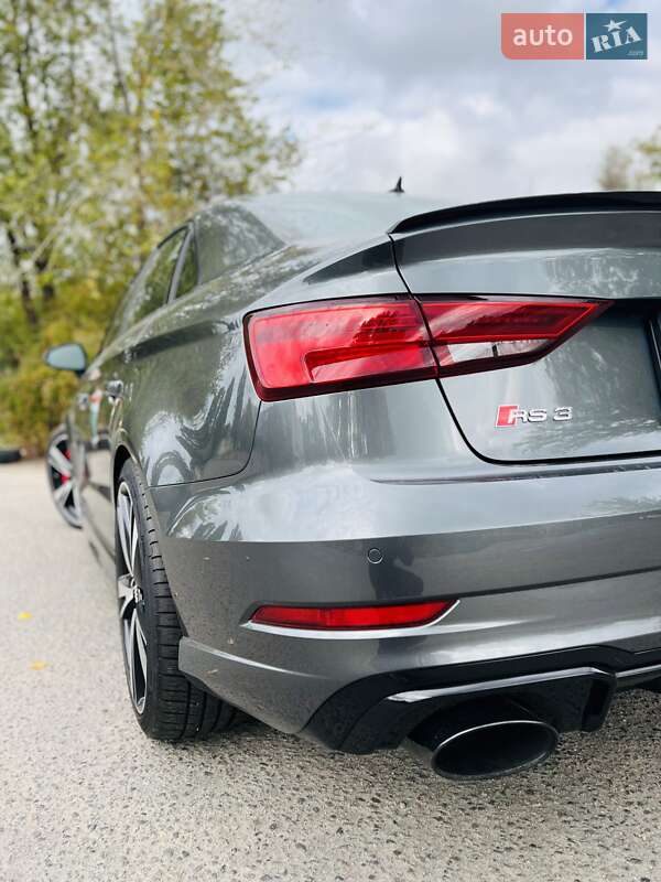 Audi Rs3 (2019)