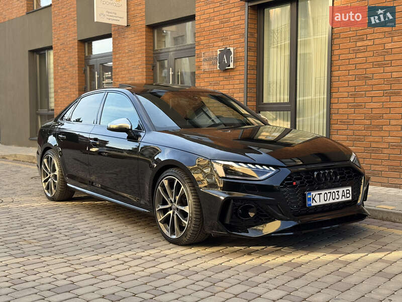Audi S4 (2019)