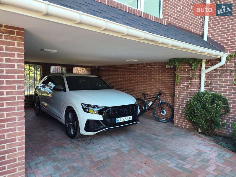 Audi Sq8 (2022)