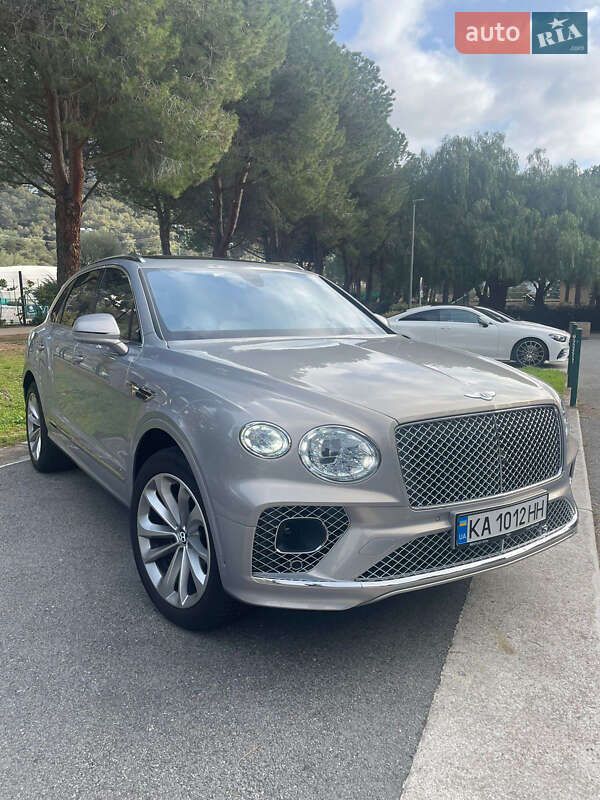 Bentley Bentayga (2021)