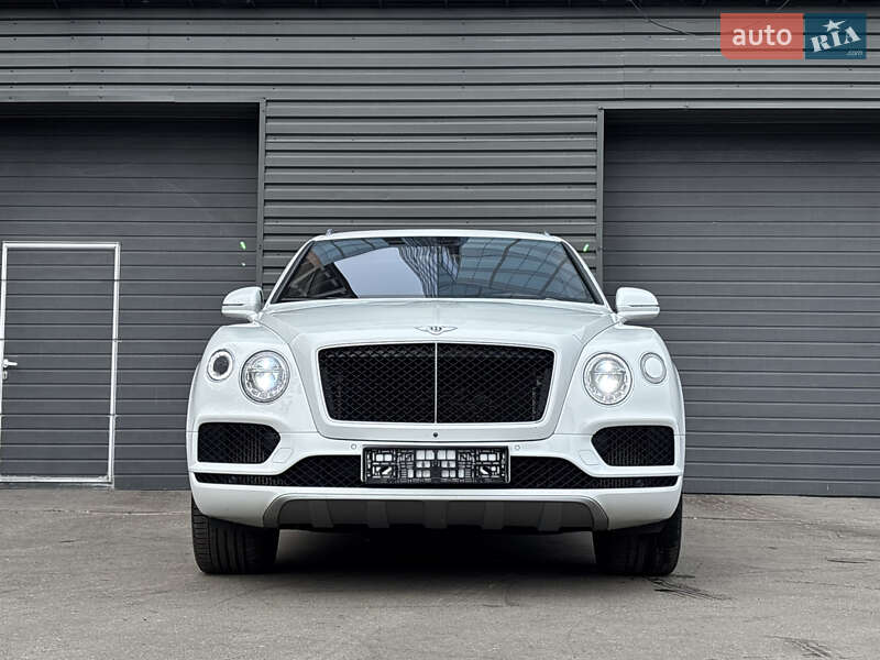 Bentley Bentayga (2017)