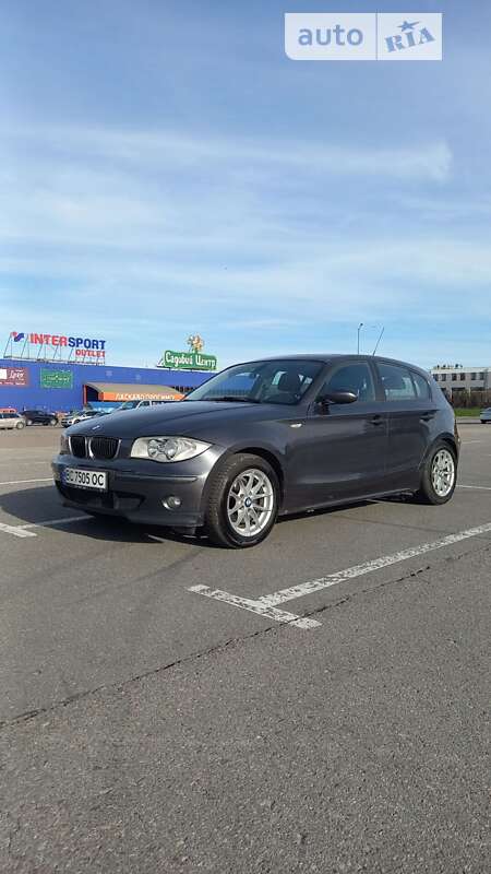 Bmw 1 series (2006)