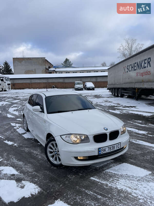 Bmw 1 series (2009)