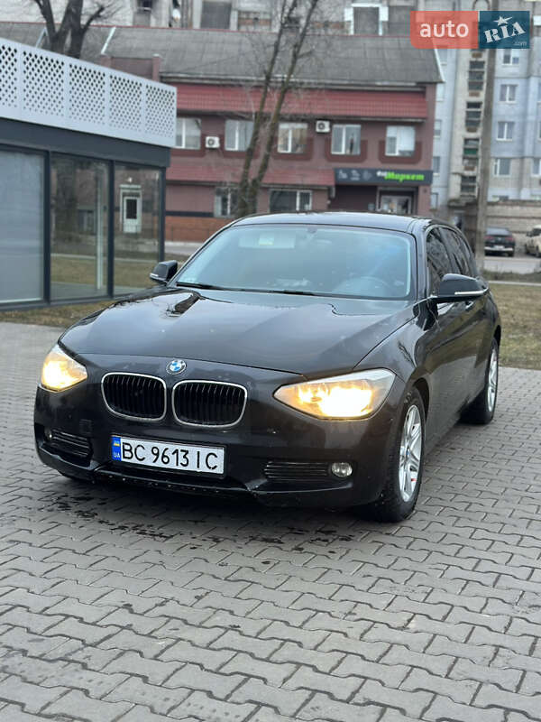 Bmw 1 series (2012)