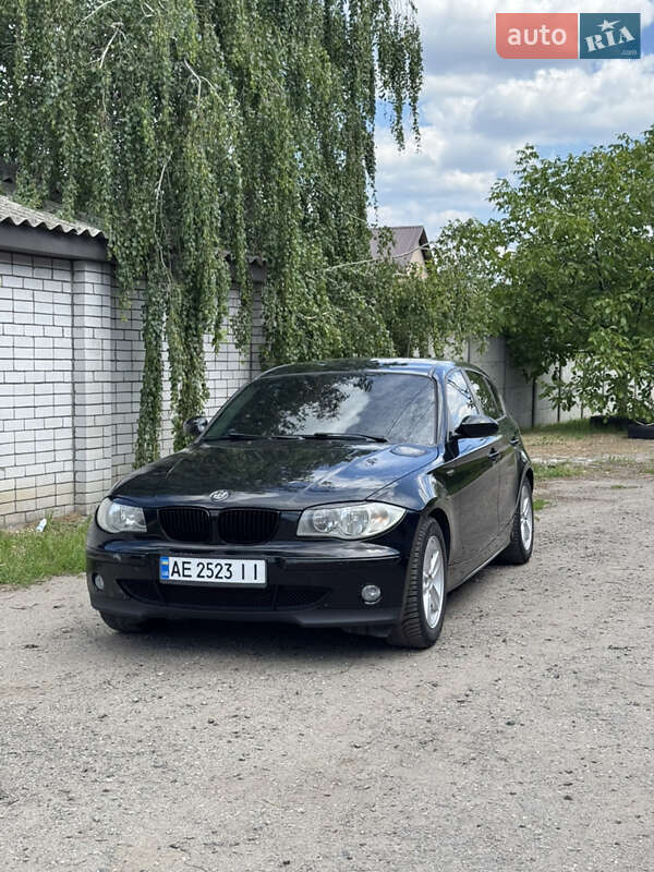 Bmw 1 series (2006)