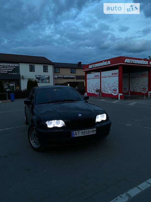 Bmw 318 (1999)