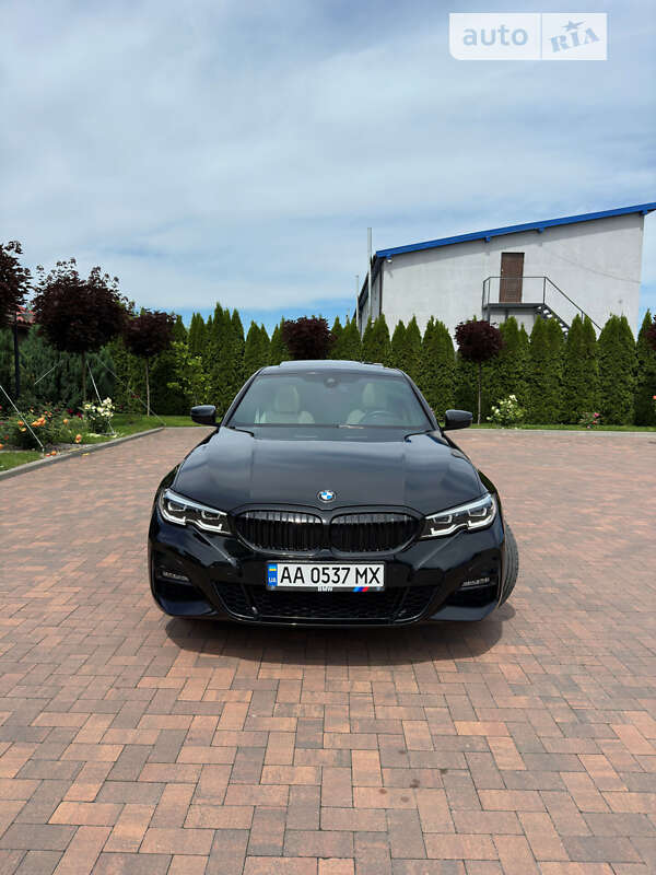Bmw 330xi (2020)