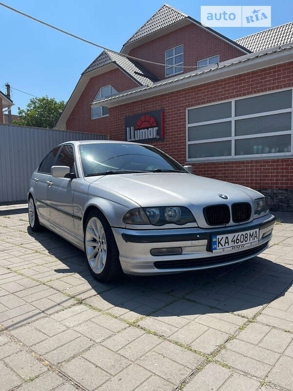 Bmw 3 series (2000)