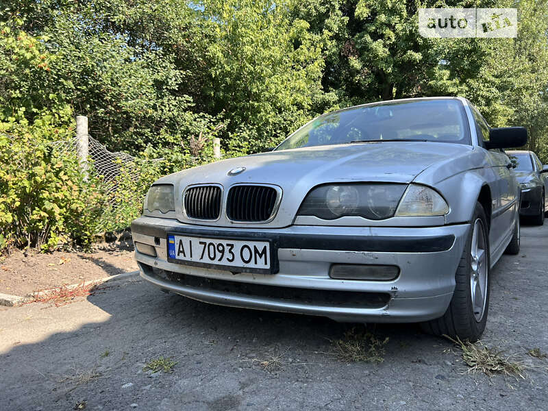 Bmw 318 (1999)