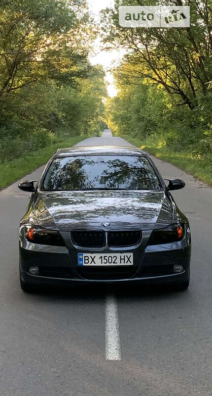 Bmw 318 (2008)