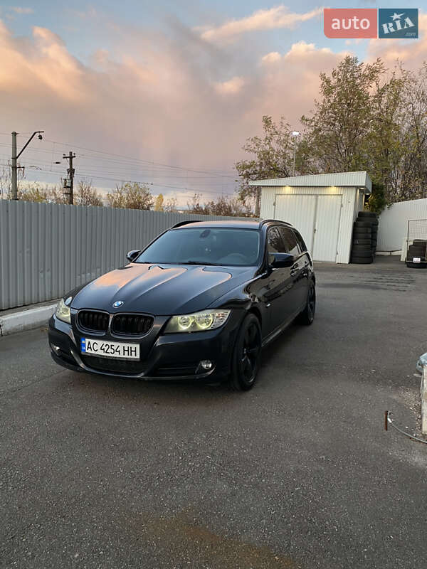 Bmw 318 (2011)