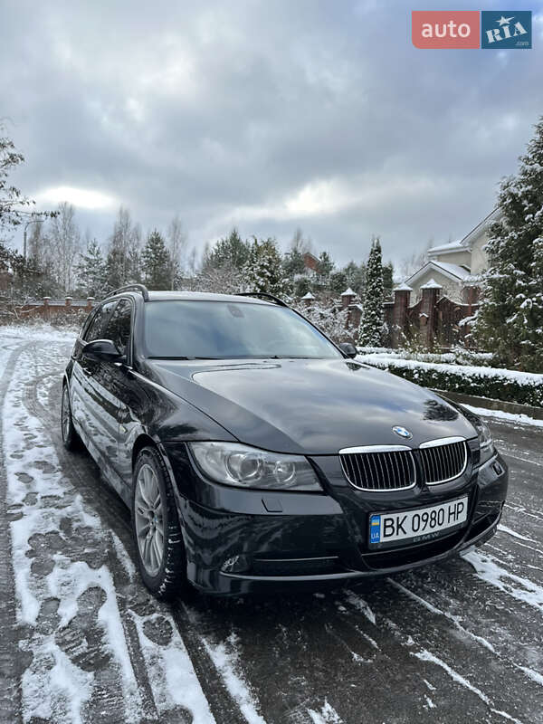 Bmw 325 (2007)