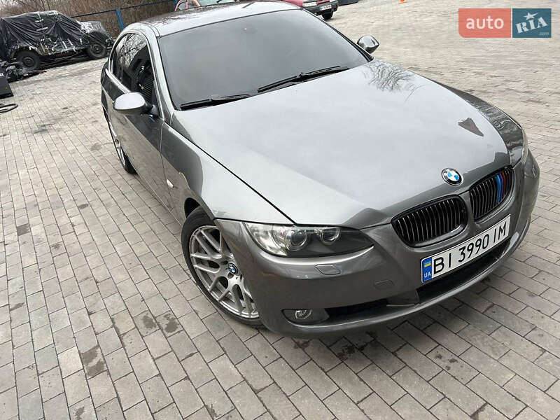 Bmw 325i (2006)