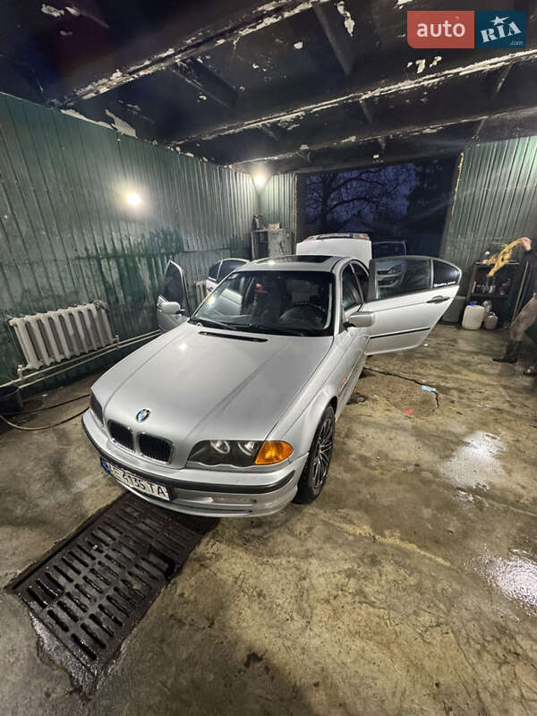 Bmw 3 series (2000)