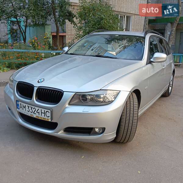 Bmw 318 (2010)