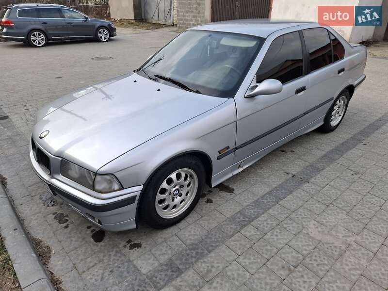 Bmw 3 series (1998)