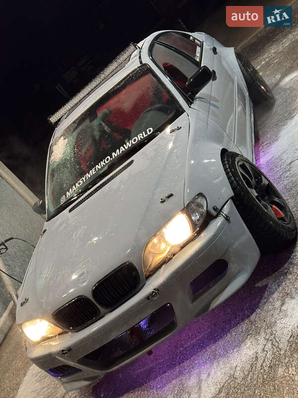 Bmw 3 series (1999)