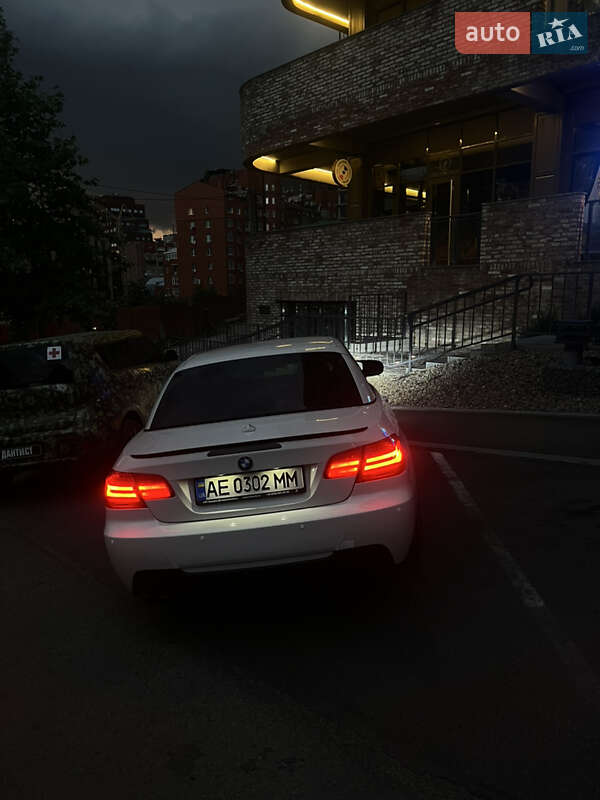 Bmw 3 series (2011)
