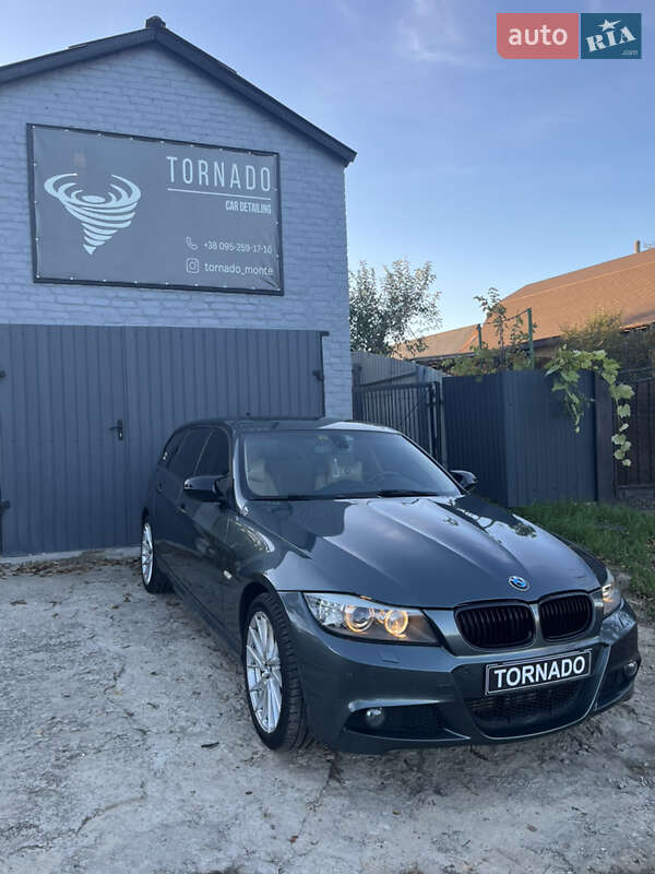 Bmw 3 series (2010)