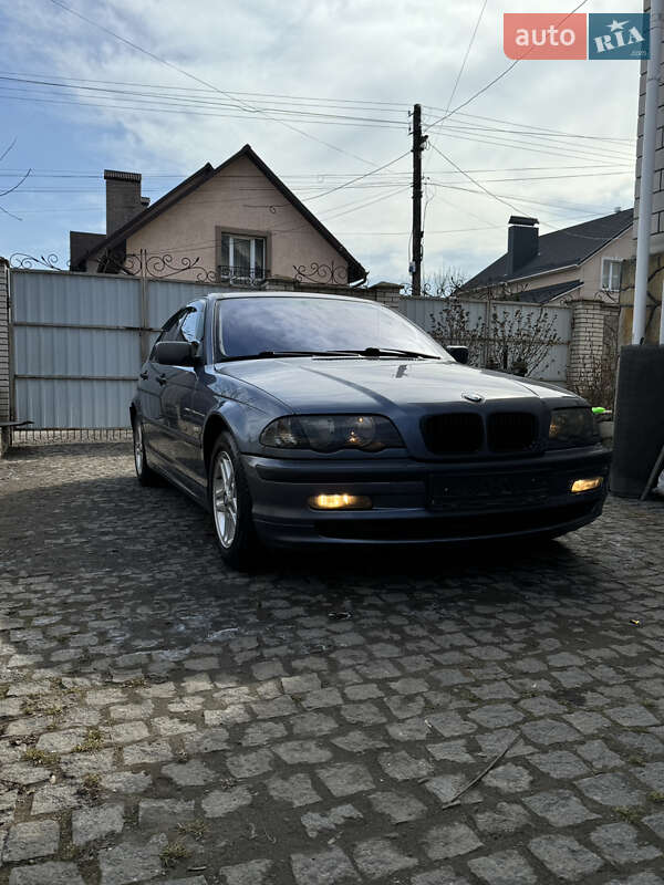 Bmw 3 series (2000)
