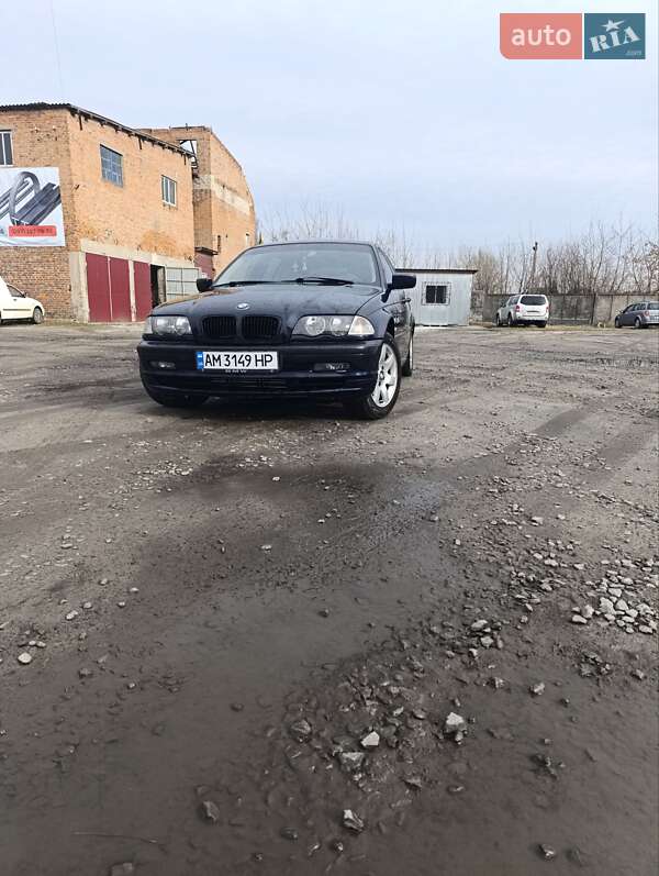 Bmw 3 series (2000)