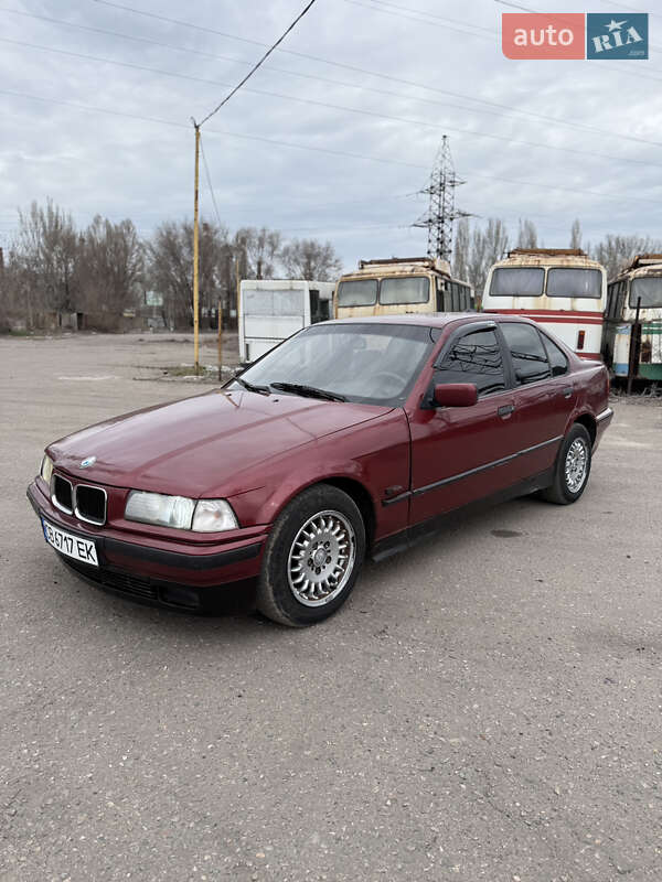 Bmw 3 series (1995)