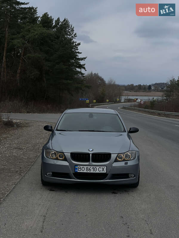 Bmw 3 series (2005)