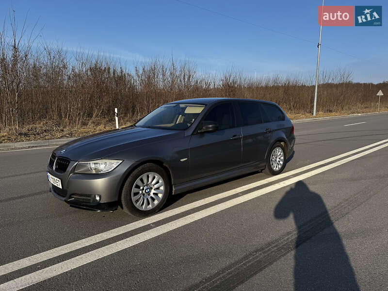 Bmw 3 series (2009)