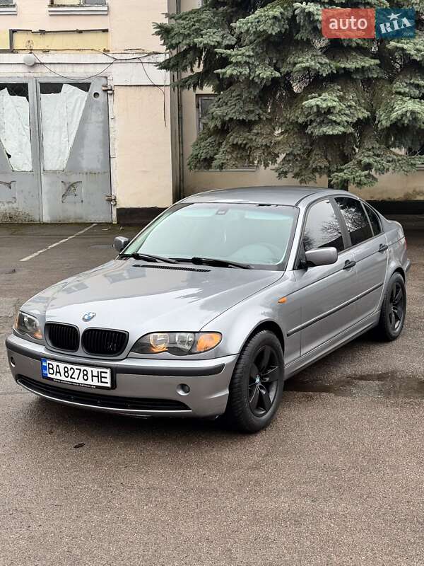 Bmw 3 series (2003)