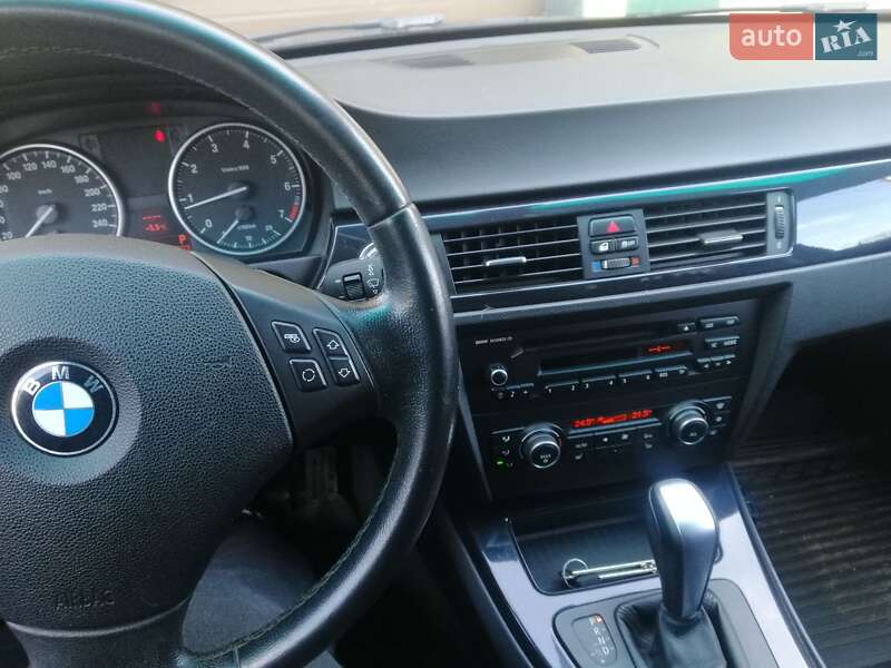 Bmw 3 series (2011)