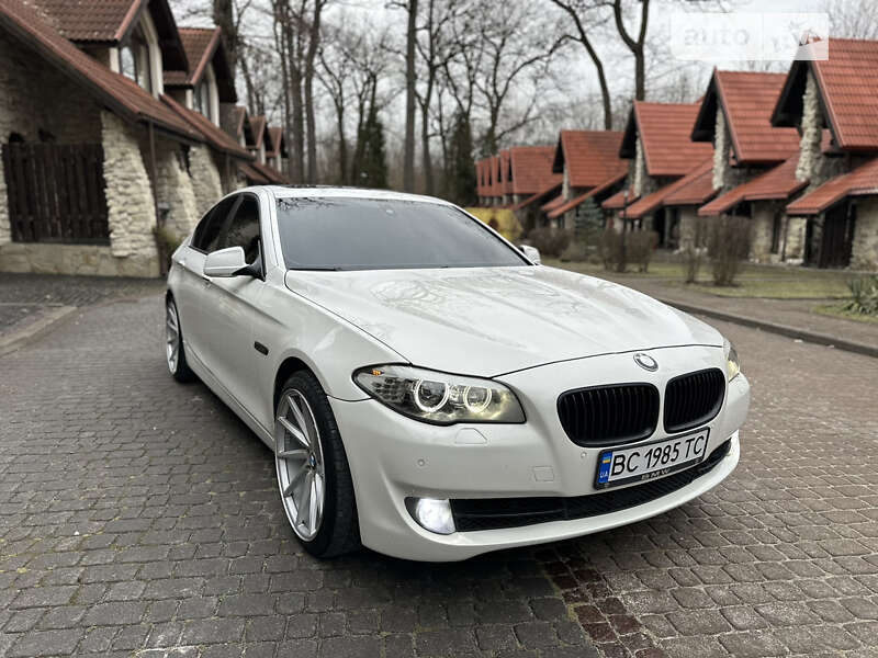 Bmw 550i (2011)