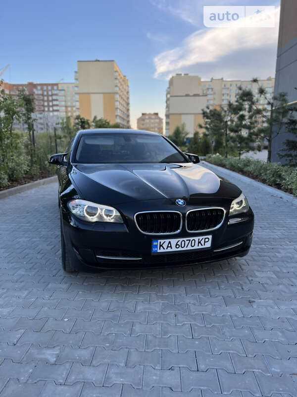 Bmw 520i (2012)
